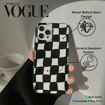 Checkerboard - iPhone 14 Pro