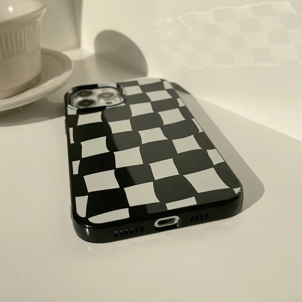 Checkerboard - iPhone 14 Pro